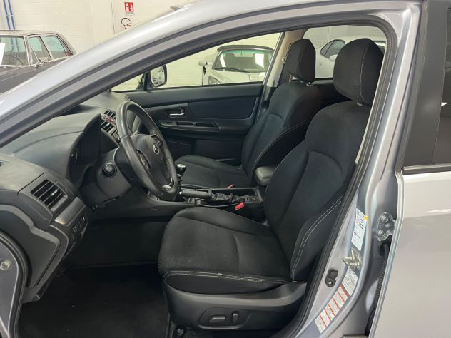 Subaru XV 2.0d SYMMETRICAL AWD - Foto 9
