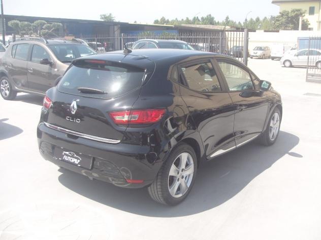 Renault Clio 1.2 75CV 5 porte Live - Foto 5