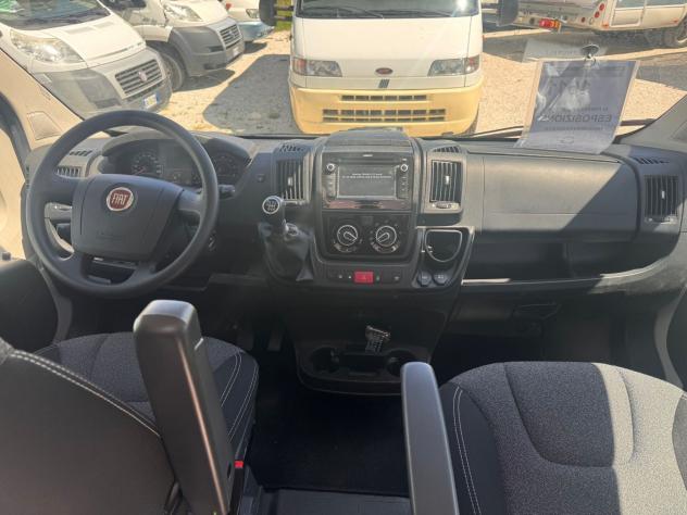 VAN CAMPER PURO CARADO DUCATO SEMIDINETTE LETTO MATRIMONIALE CLIMATIZZATORE FOTOVOLTAICO CAMPEGGIO USATI GENERALI 1611 - Foto 10
