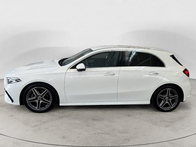 Mercedes-Benz Classe A A 200 AMG Line mild hybrid iva esposta - Foto 8