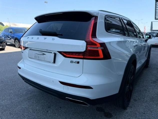 VOLVO V60 Cross Country B4 (d) AWD 197CV TETTO ARIBILE/R20 rif. 23983101 - Foto 5