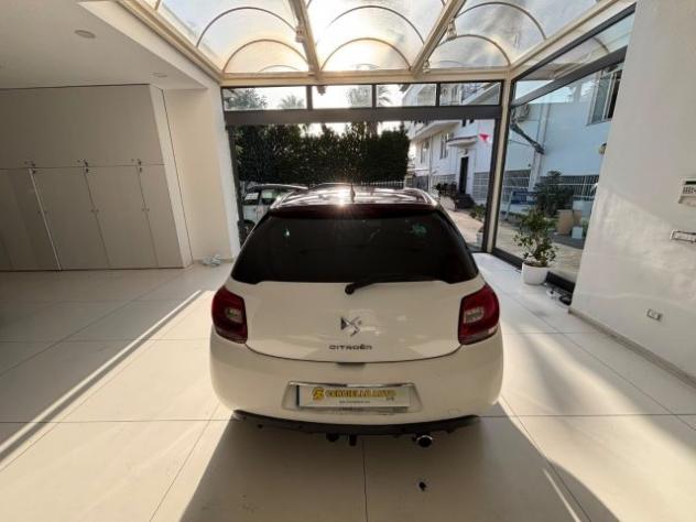 DS AUTOMOBILES DS 3 1.4 HDi 70 Chic rif. 23941130 - Foto 9