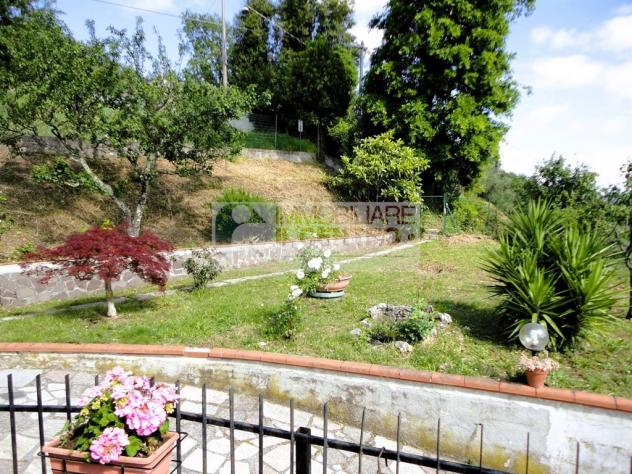 PORZIONE DI BIFAMILIARE CON GARAGE E TERRENO - Foto 14