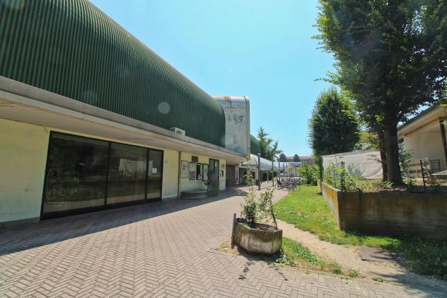 Negozio Centro Commerciale Cappuccini - Foto 16