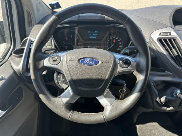 Ford Tourneo Custom 310 L1H1 2.0TDCi 130cv Titanium *I.E., PROMO AZZURRA* - Foto 7