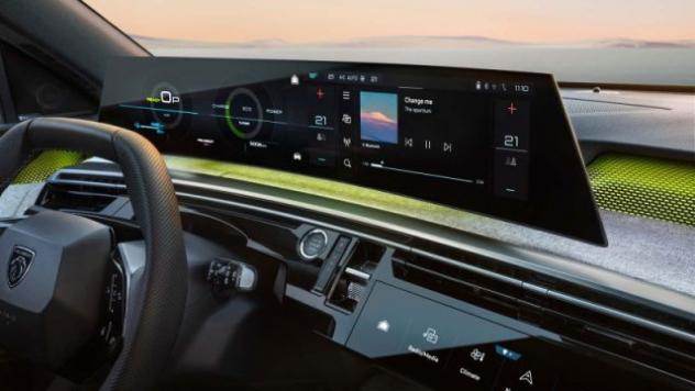 PEUGEOT 5008 Hybrid 145 e-DCS6 Allure Business rif. 24050257