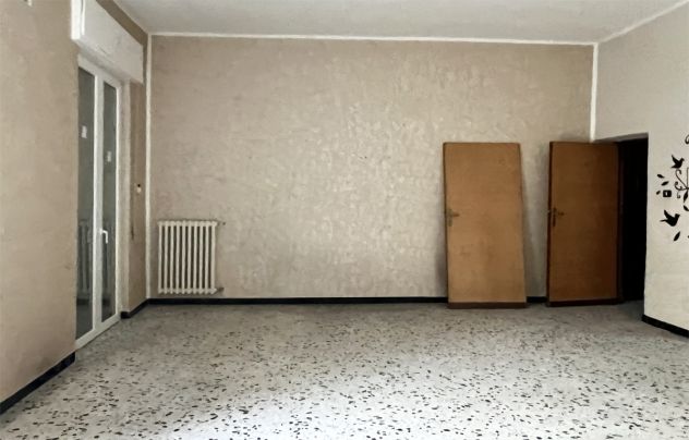 Ampio appartamento con balcone e Terrazza - Centro Storico - Foto 17