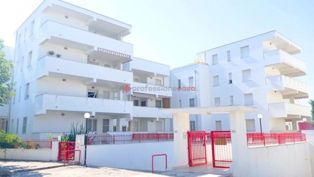 Appartamento - Lesina . Rif.: Cod. rif 3186840VRG