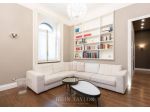 Appartamento di 150 m² con 5 locali in vendita a Milano