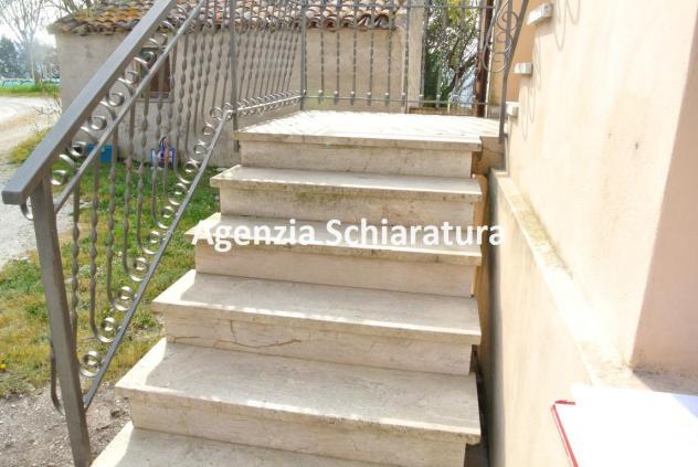 VICINANZE BORGO MASSANO VENDESI CASA SINGOLA CON DUE UNITA' IMMOBILIARI E UN'ETTARO DI TERRENO - Foto 13