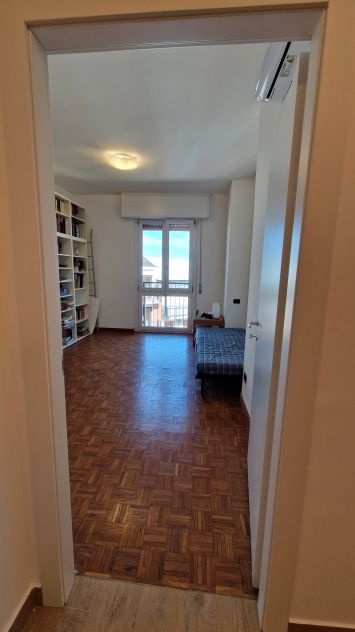 Milano nuovo bilocale + cabina armadio, fermata M4 Tolstoj - Foto 4