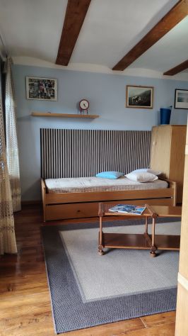 Trilocale in zona collinare - Foto 7