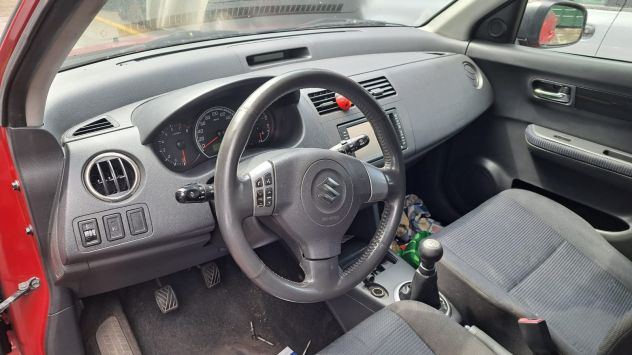 Ricambi vari Suzuki Swift 1.3 benzina 4x4 del 2010 - Foto 5