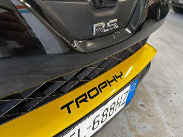 Renault Clio TCe 220CV EDC 5 porte Energy R.S. Trophy - Autonavigli - Foto 8