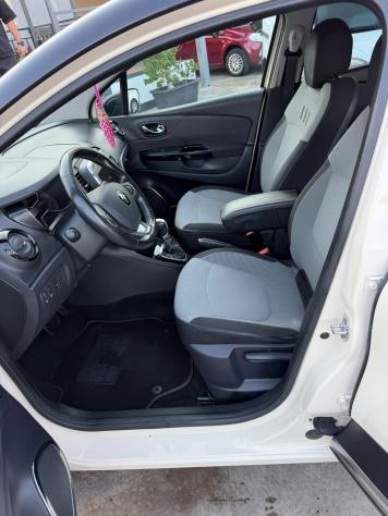 Renault Captur dCi 8V 90 CV EDC Start&Stop Energy Zen - Foto 8