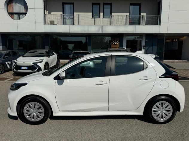 Toyota Yaris Yaris 1.5h Active - Foto 9