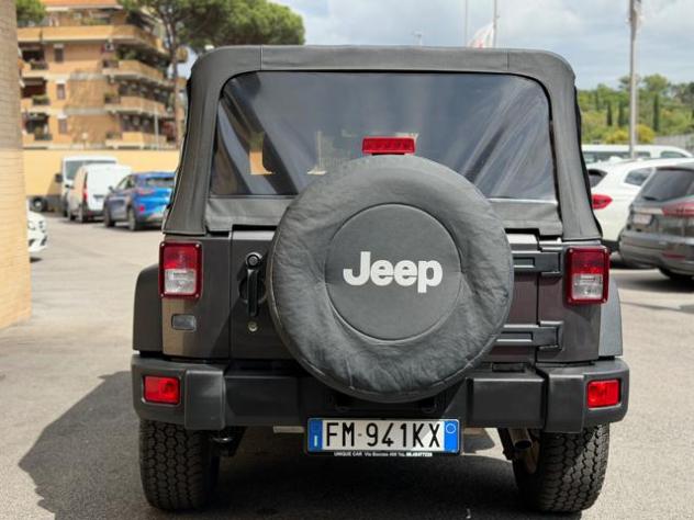 JEEP Wrangler Unlimited 2.8 CRD DPF Rubicon Auto rif. 24008384 - Foto 5