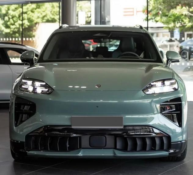 Porsche Cayenne Turbo Electric - Foto 3