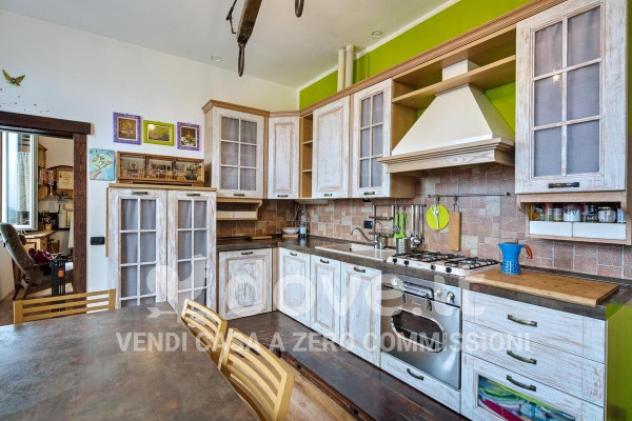 Appartamento di 110 m² con 4 locali e box auto in vendita a Guanzate - Foto 3