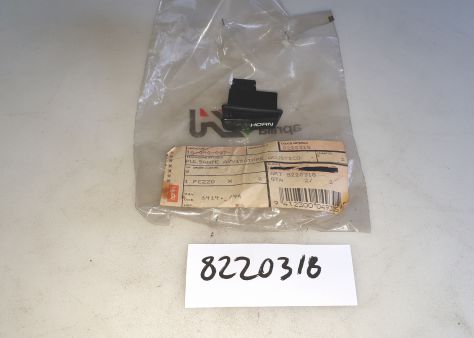PULSANTE CLACSON APRILIA LEONARDO – ATLANTIC - RALLY - SONIC - SR AP8220318 - AP