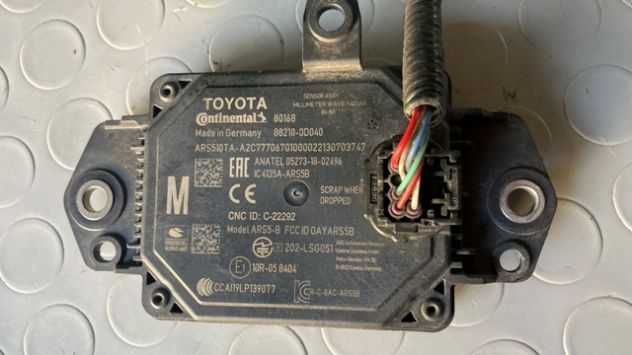 Sensore radar anteriore Toyota Yaris Hybrid del 2021 (88210-0D040) - Foto 3