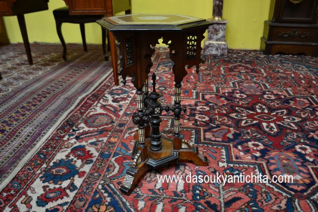 Tavolino orientale d’appoggio esagonale del XX secolo - Foto 8