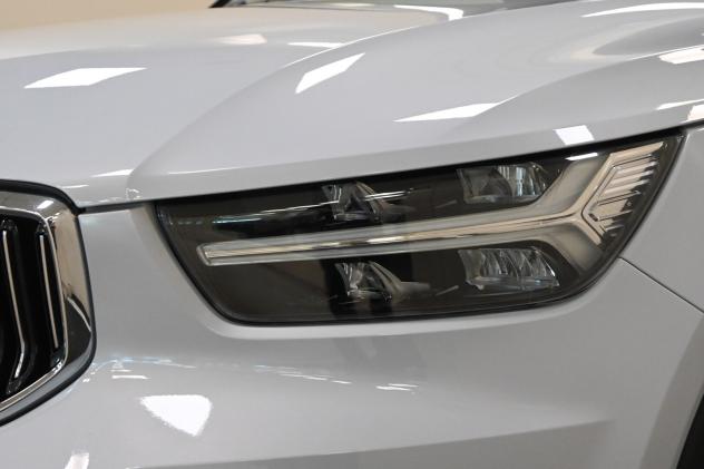 VOLVO XC40 (2017--) XC40 T4 Recharge Plug-in Hybrid Inscription Expression - Foto 3