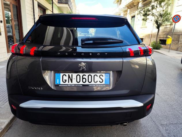 Peugeot 2008 1.5 BlueHDi 130CV ALLURE AUTOMATICA - Foto 8