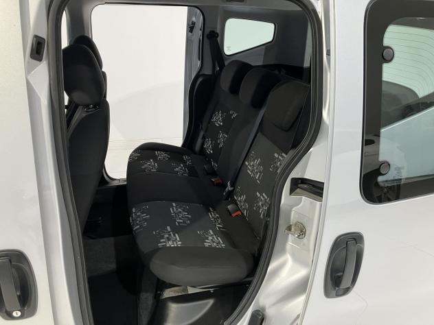 FIAT QUBO 1.4 8v 77cv Natural Power MyLife E5 - Foto 9