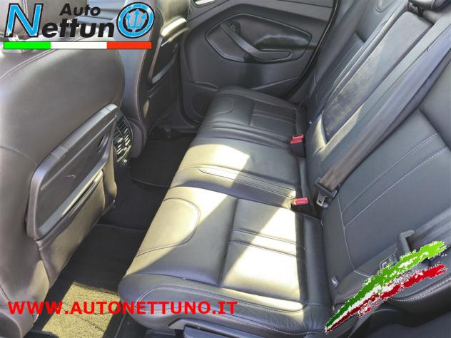 Ford Kuga 2.0 TDCI 140 CV 4WD Powershift - Foto 9