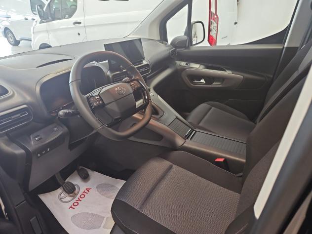 Toyota Proace City Verso Proace City Verso 1.5D 130 CV S&S L2 Executive - Foto 6