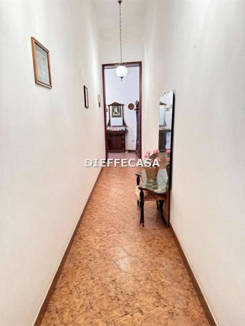 V2550 - In vendita casa in periferia - Foto 9