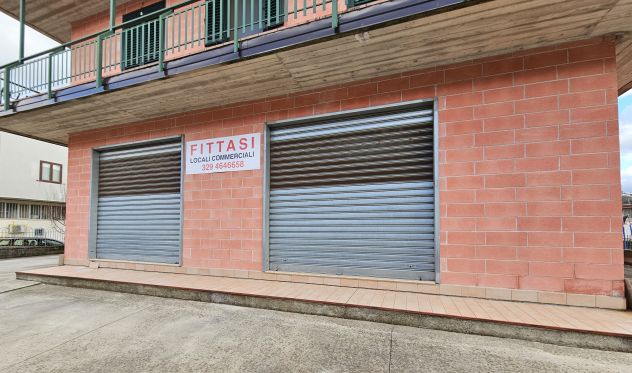 LOCALE COMMERCIALE 400 MQ VILLA D'AGRI VIA GRAMSCI - Foto 2