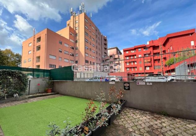 Villa moderna con giardino e 3 posti auto – Cologno Monzese - Foto 14