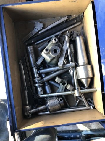 fresatrice Bridgeport usata