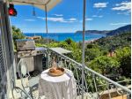 Solva appartamento con vista mare e giardino