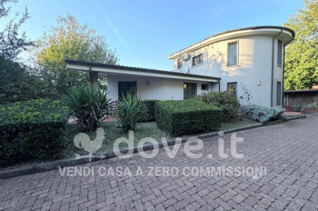 Villa di 208 m² con 5 locali e box auto in vendita a Artena - Foto 4