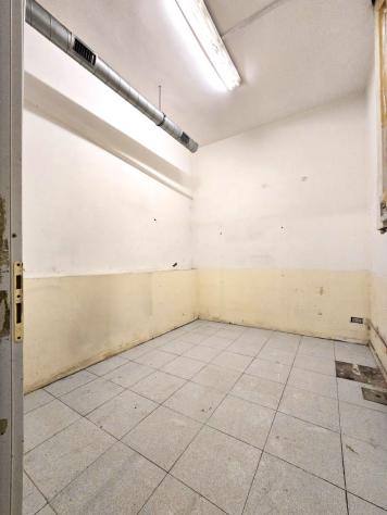 1 Vetrina in affitto a Roma - Foto 12