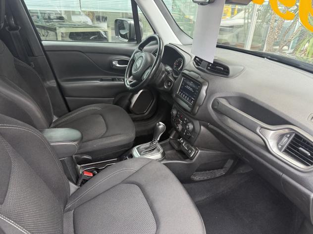 Jeep Renegade 1.3 T4 180cv Limited 4WD aut. - Foto 7