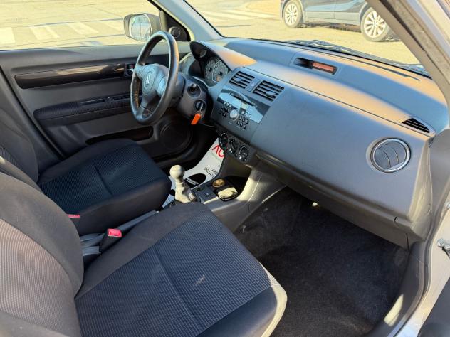 Suzuki Swift 1.3 4x4 5p. GL - Foto 9