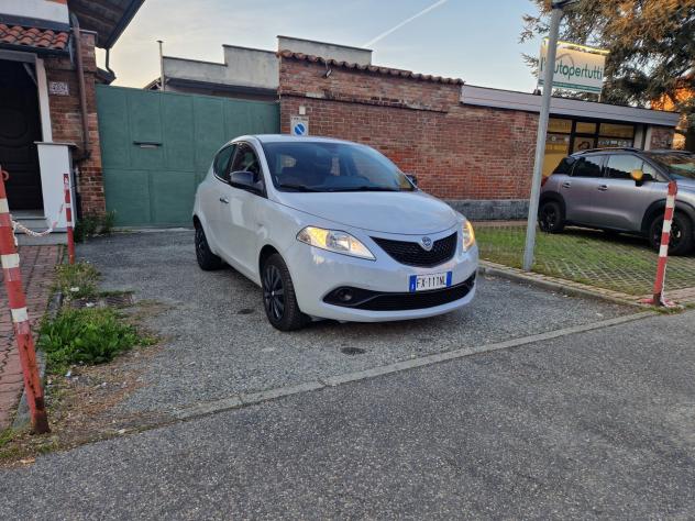 Lancia Ypsilon 1.2 70CV "64.100 km" Bluetooth, Sensori posteriori - Foto 3
