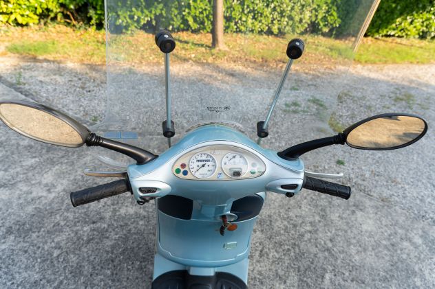 Piaggio Vespa ET4 150 - Perfetta, Batteria Nuova, Revisione 2028 - Foto 10