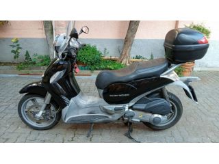 Aprilia Scarabeo 250