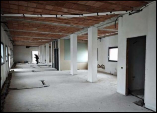 Immobile in asta di 255 m² con più di 5 locali in vendita a Rimini - Foto 8