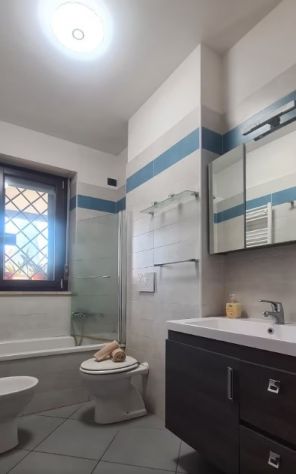 TOR CERVARA APPARTAMENTO CON POSTO AUTO - Foto 5