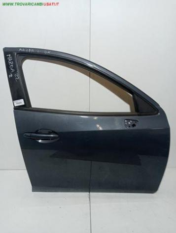 PORTA ANT. DX GRIGIO PAST. CON AL  SE 999-U1310733 Carrozzeria  Lamierati esterni  Porte  Porta ant. dx. MAZDA - 2 - 01-02-2011 - 01-03-2015, MAZDA -