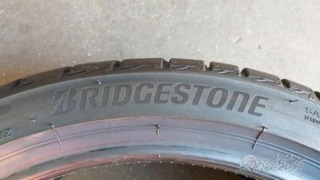 4 gomme 215 40 18 BRIDGESTONE A885 - Foto 4