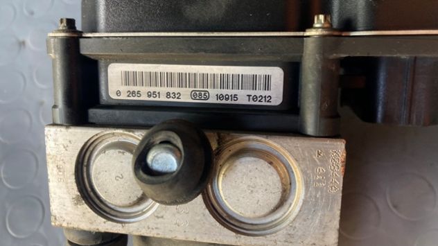 Centralina ABS Fiat Punto Evo 1.3 M.Jet del 2012 (51894801) - Foto 5