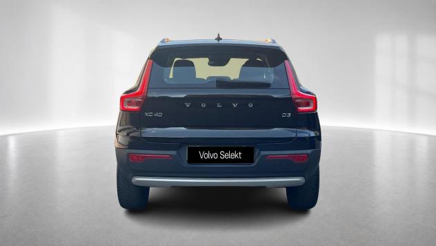 Volvo XC40 D3 automatico Momentum Pro - Foto 8
