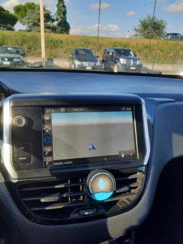 Peugeot 2008 PureTech 82 Allure - Foto 4